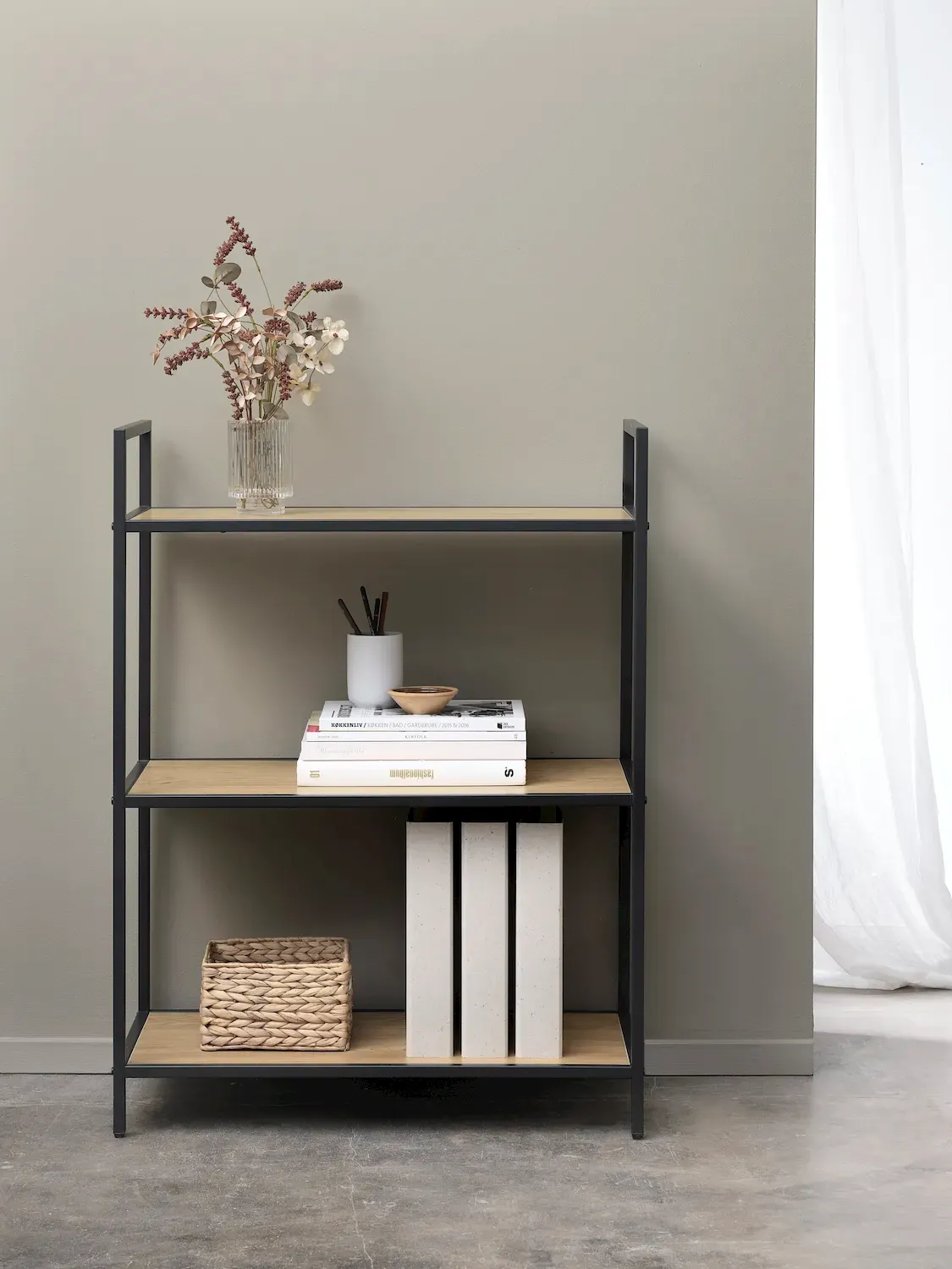 Regał niski ALTINO 70x88 cm - efekt drewna, czarny - UN_46850000