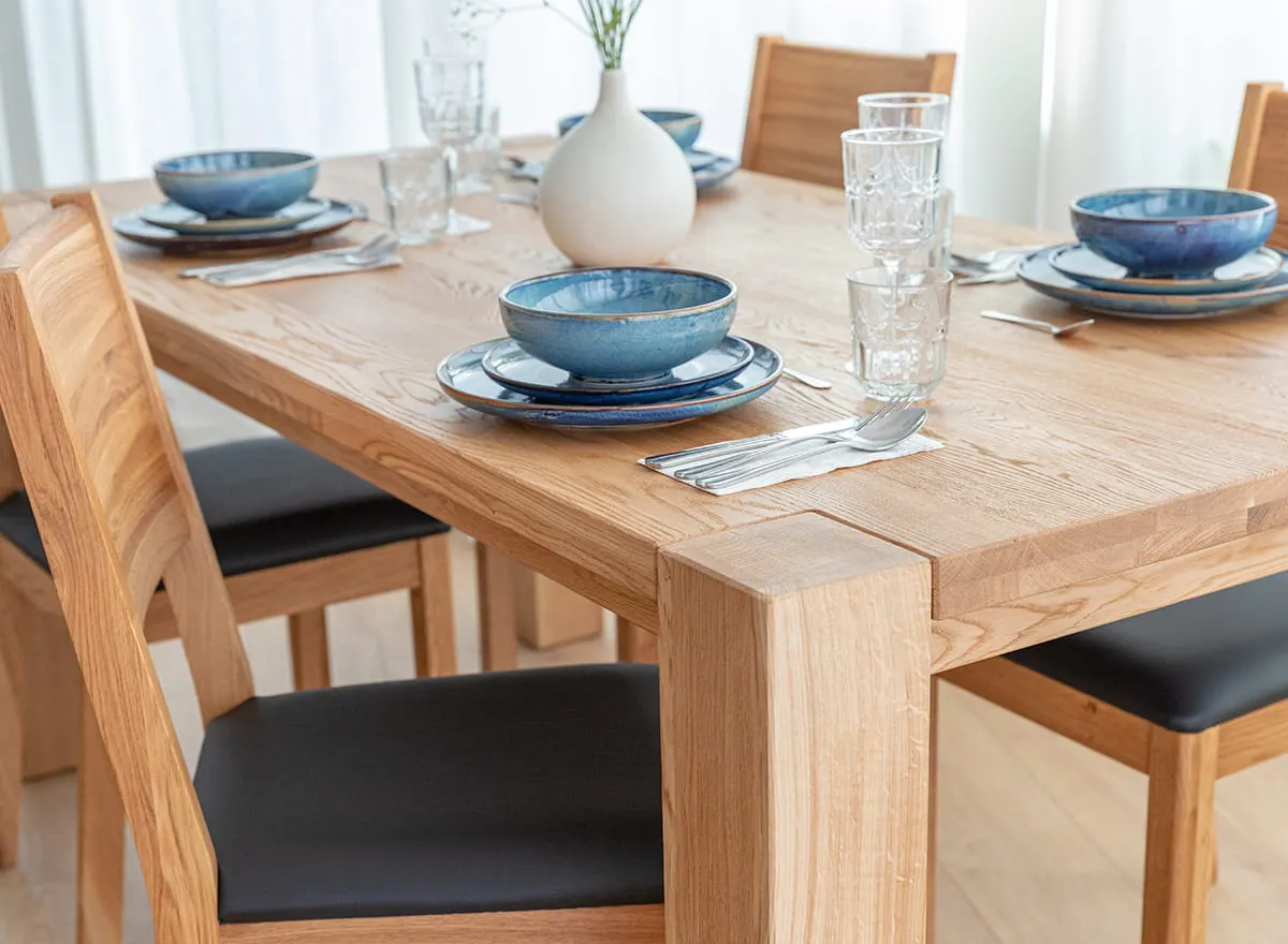 Krzesło drewniane PRATO czarne siedzisko dąb olejowany - KDBCZ