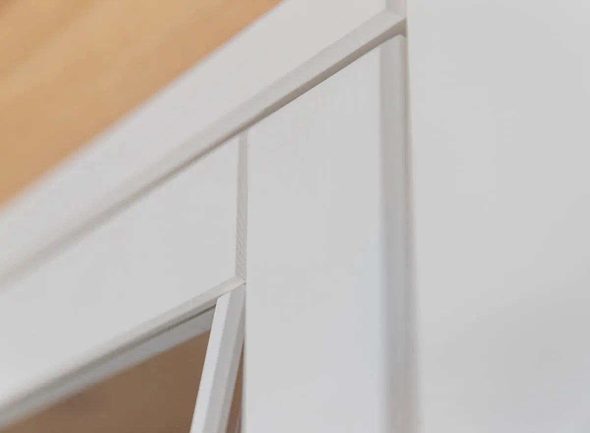 Witryna MARONE ELITE 4-drzwiowa z szufladą - biały, złocisty - PLMEL02