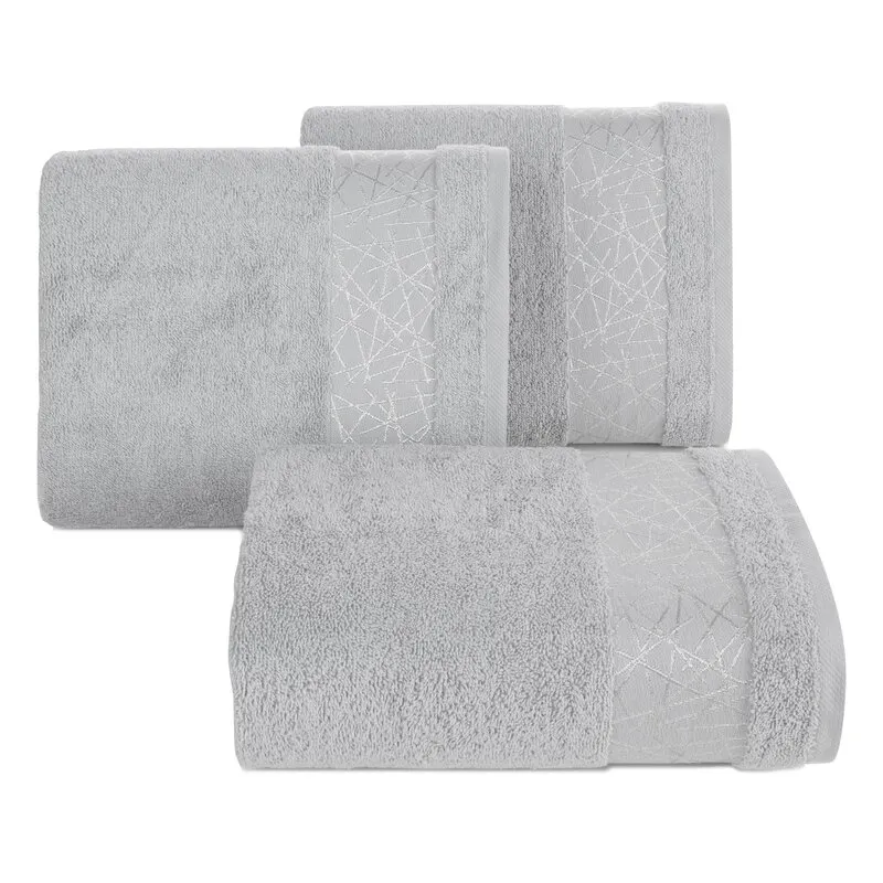 RĘCZNIK NIKA (05) 70 X 140 CM SREBRNY RĘCZNIK NIKA (05) 70 X 140 CM SREBRNY