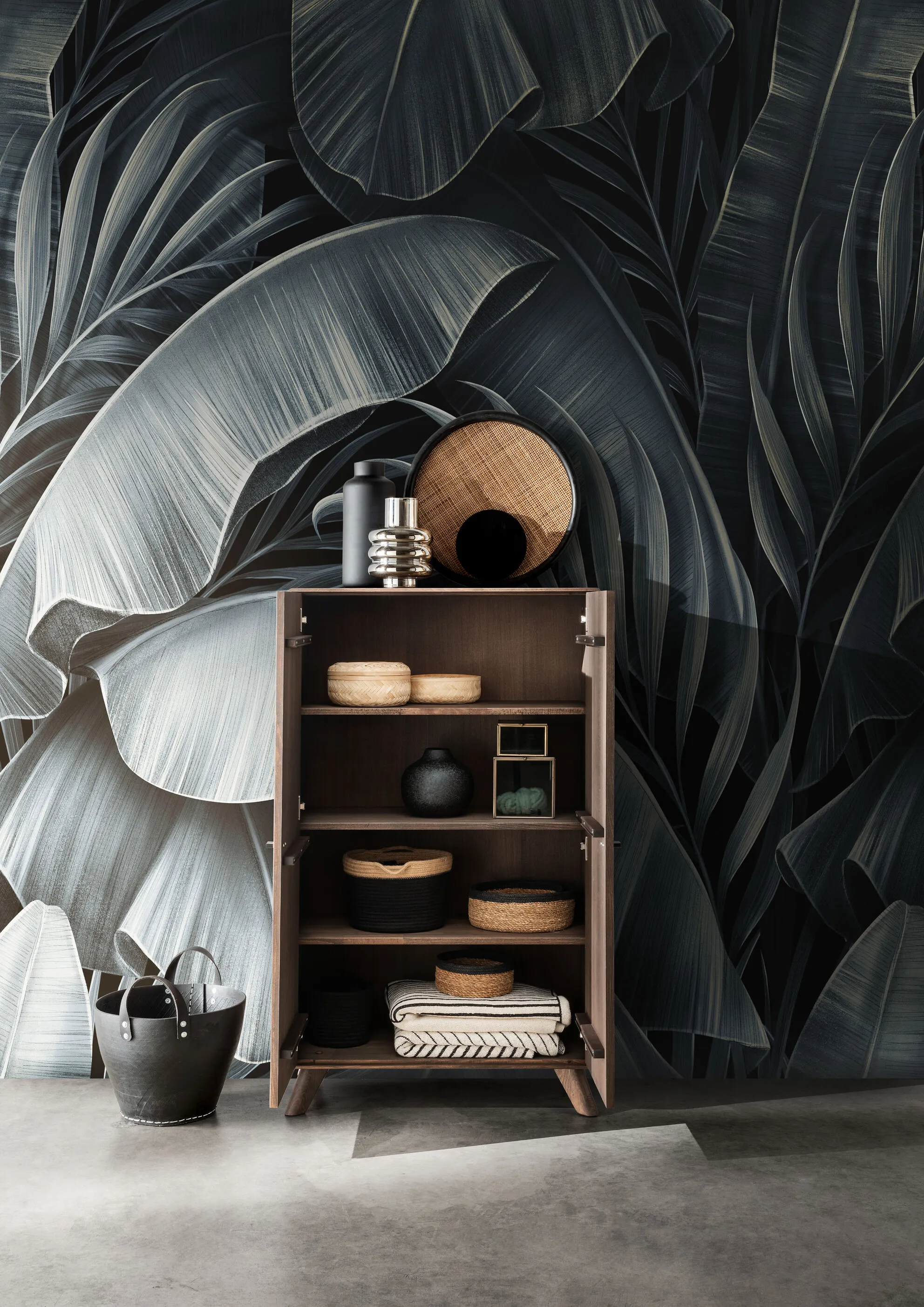 Kredens – komoda drewniana wysoka ryflowana BLISS 81x135x40 cm - GK_103624030102