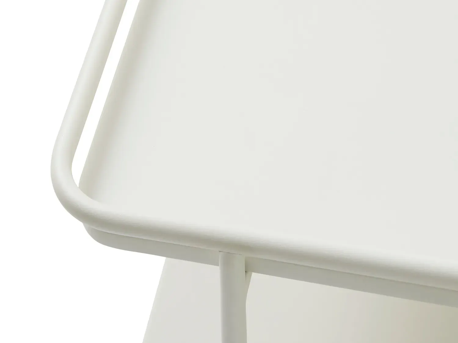 Stolik kawowy metalowy YUBA z półką 45x45 cm - złamana biel - UN_54880001