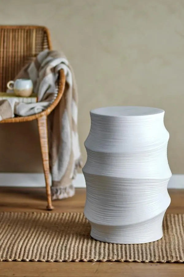 image waza ceramiczna, ceramiczny wazon, pojemnik na kwiaty, szary wazon, wazon dekoracyjny