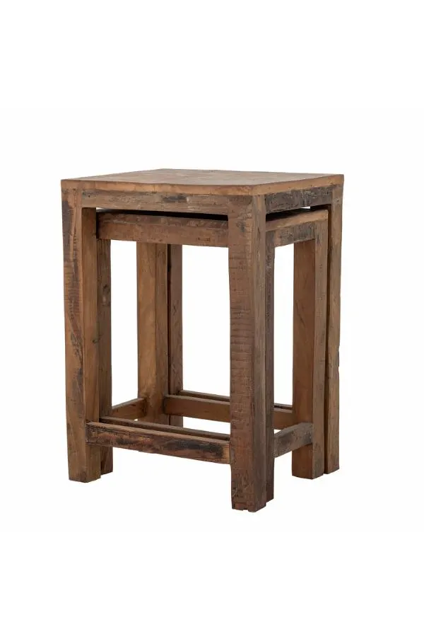 drewniany stołek, stolik kawowy, taboret, naturalne drewno, korpus drewniany