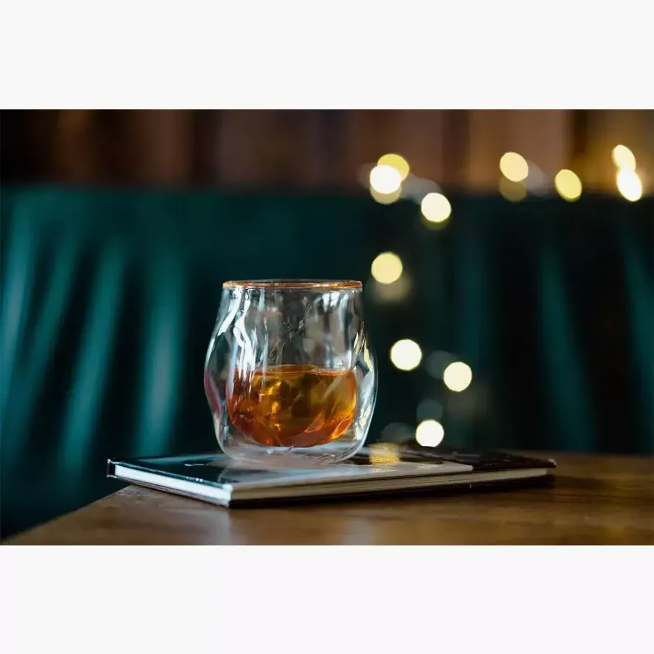 Szklanka do whisky drinków ENZO 320 ml transparentna — zdjęcie 5