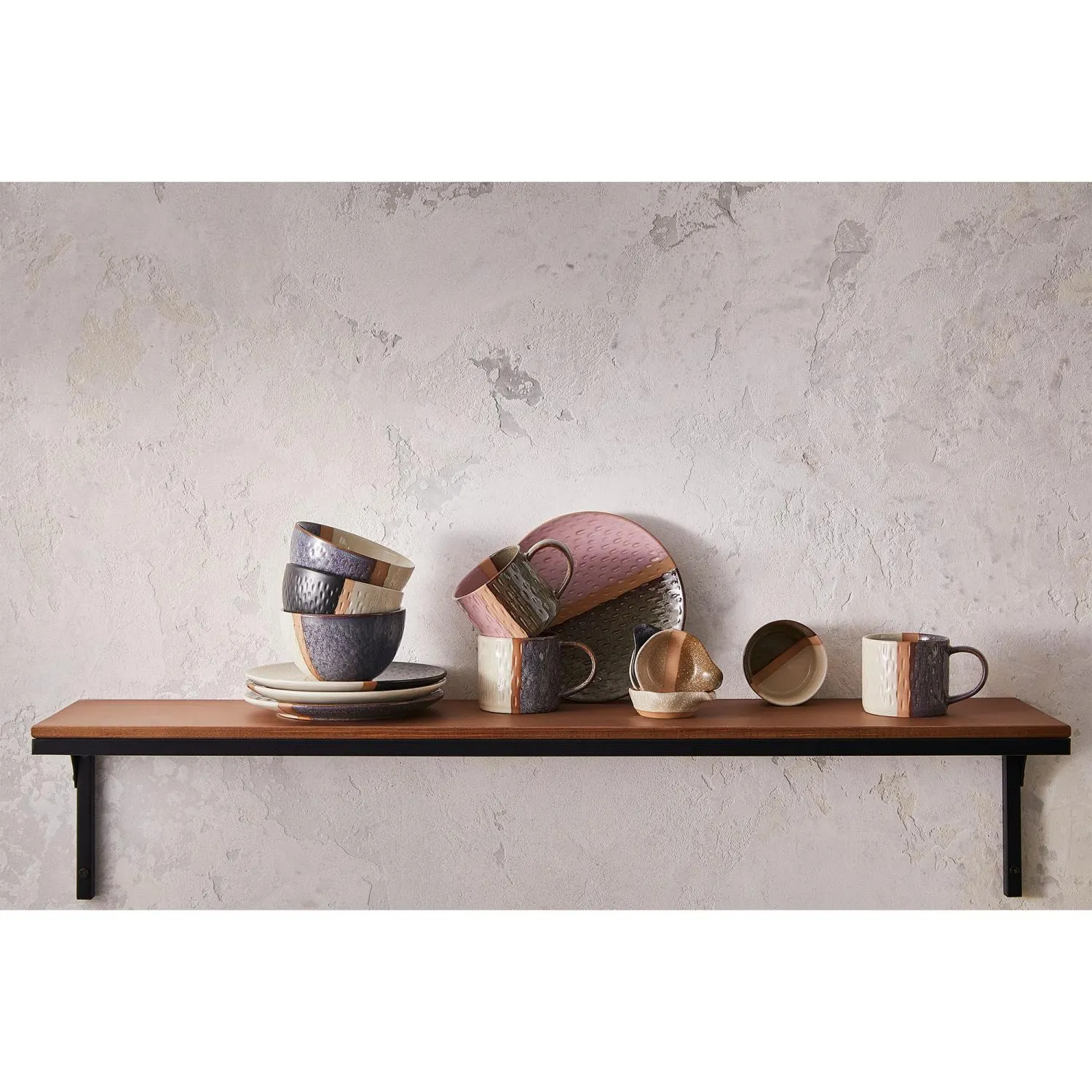 image ceramic bowls, stacked bowls, tableware set, pink plate, earth tones