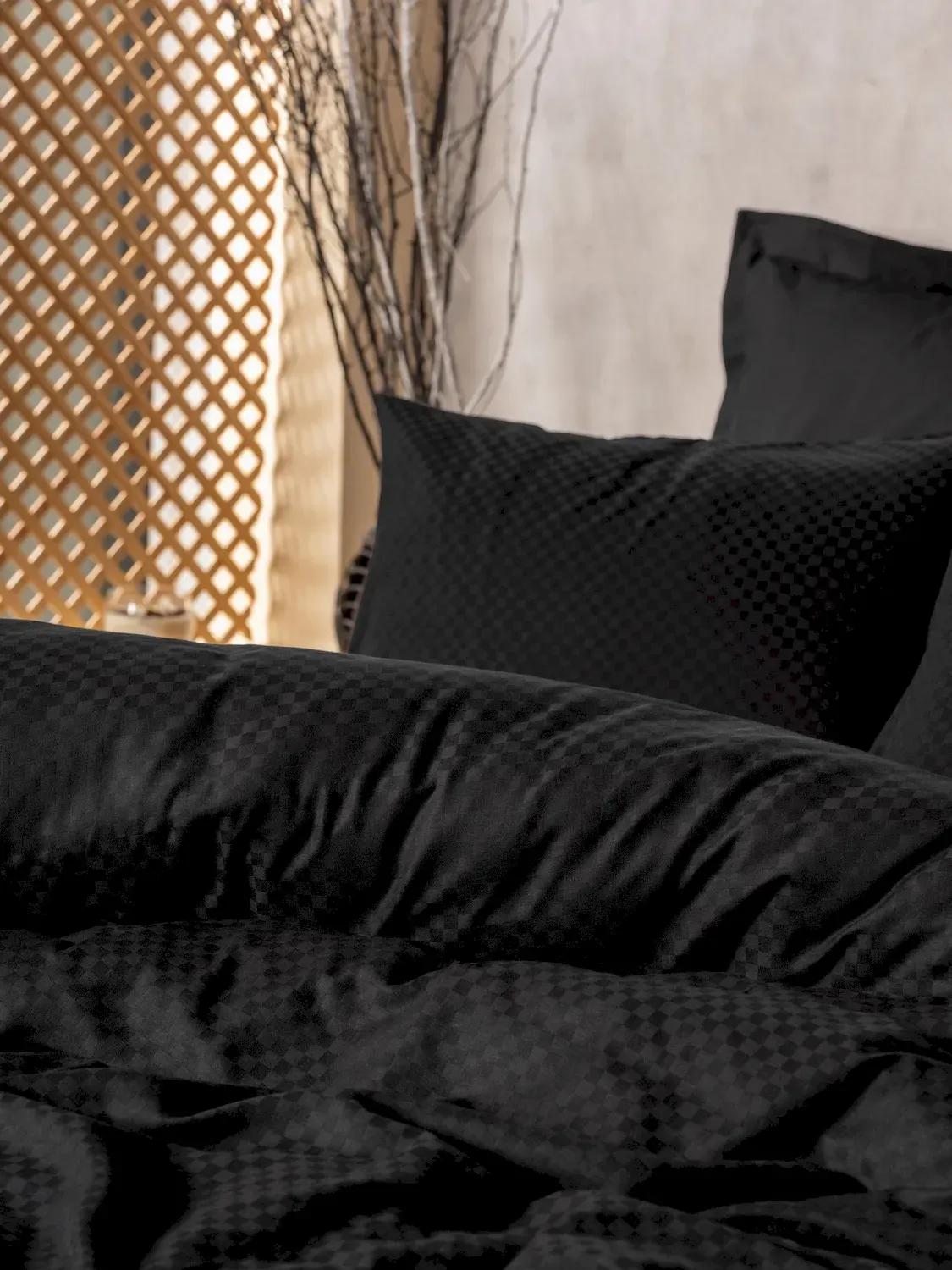 Komplet pościeli w kratkę PLAIN 135x200 poszewka 80x80 cm czarny