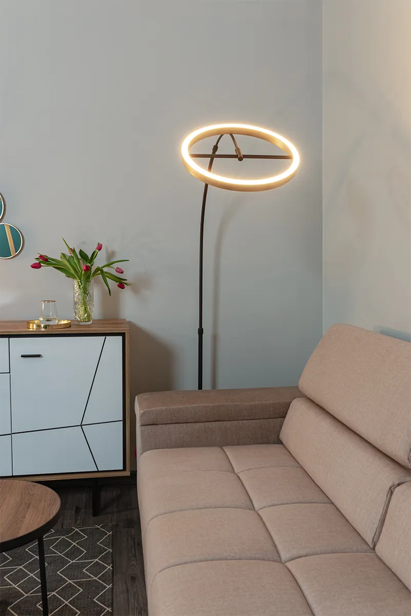 Lampa podłogowa BREST ledowa ściemniacz nożny 180 cm czarno-złota - 3016-104L