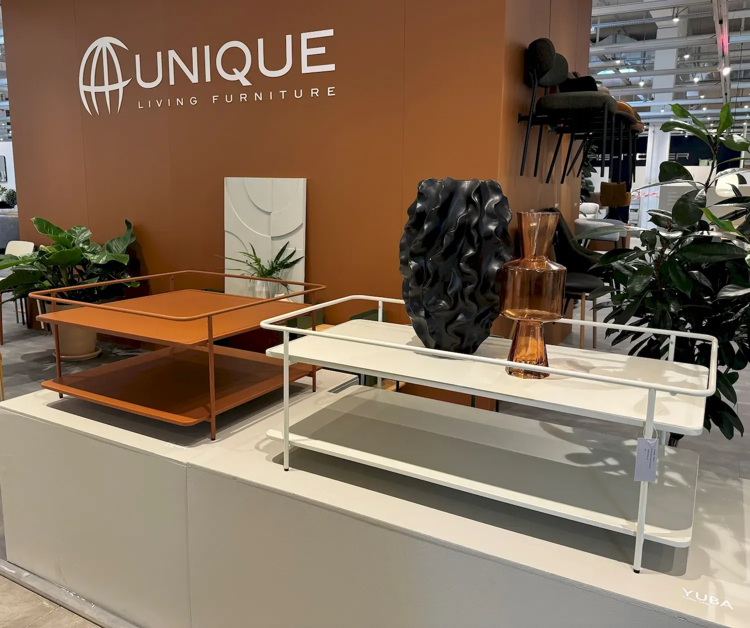 Stolik kawowy metalowy YUBA z półką 75x75 cm - ceglasty - UN_54860000