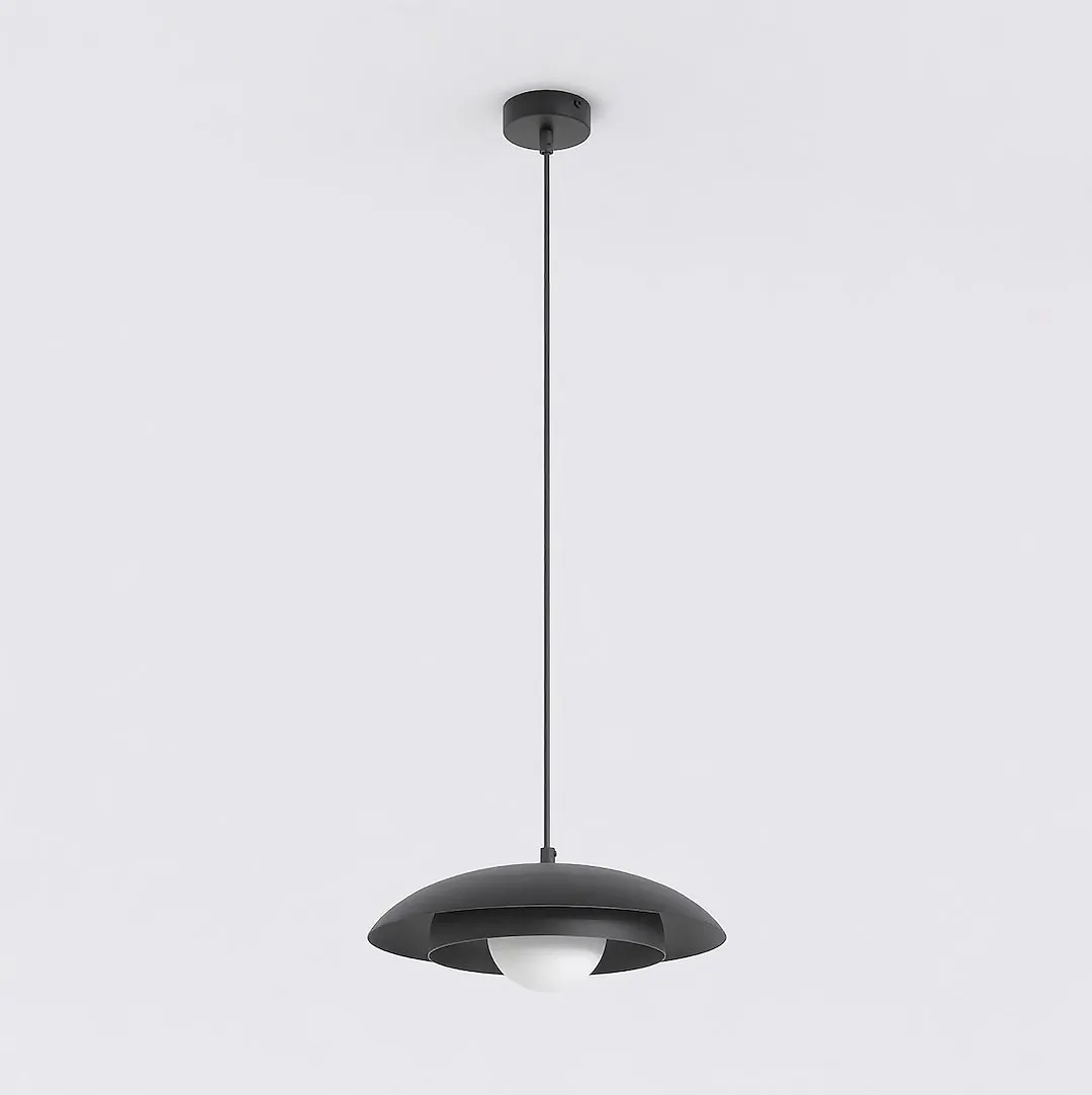 image lampa wisząca, geometryczny kształt, metalowy/tworzywo, czarny kolor, bombkowy żarówka