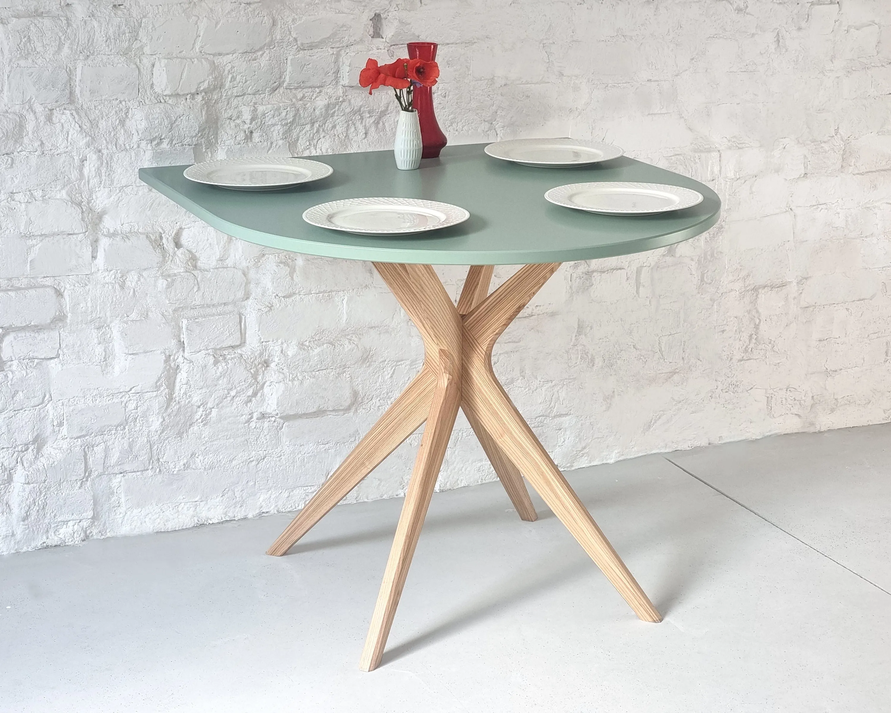 Stół półowalny JUBI Racetrack 90x90cm dąb miętowy - RGBHR11_OAK