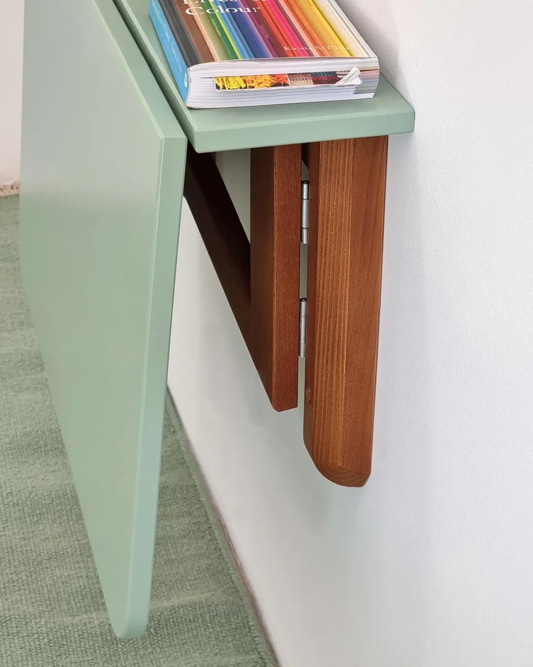 Stół ścienny opadający KLAPP 60x70cm szałwiowy dąb - RGBKLAPP6070_OAK_17