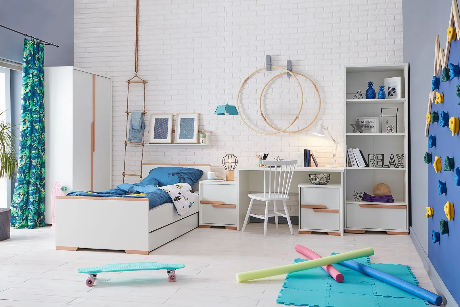 Łóżko z zagłówkiem SNAP 90x200 białe - PIN_023-060-210