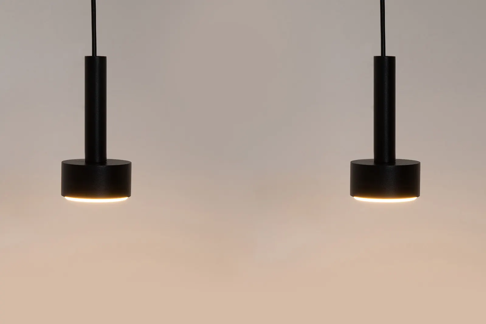 Lampa wisząca stalowa STAMP 2 czarny - SI_41243