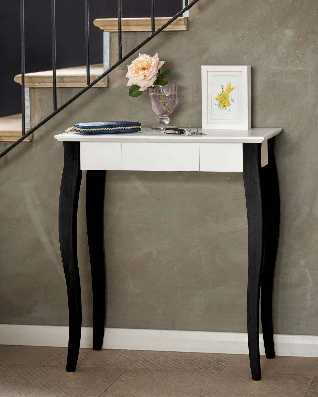 Biurko z szufladą LILLO 65x40 żółty blat/czarne drewniane nogi - NRAGABAWDLIL15B