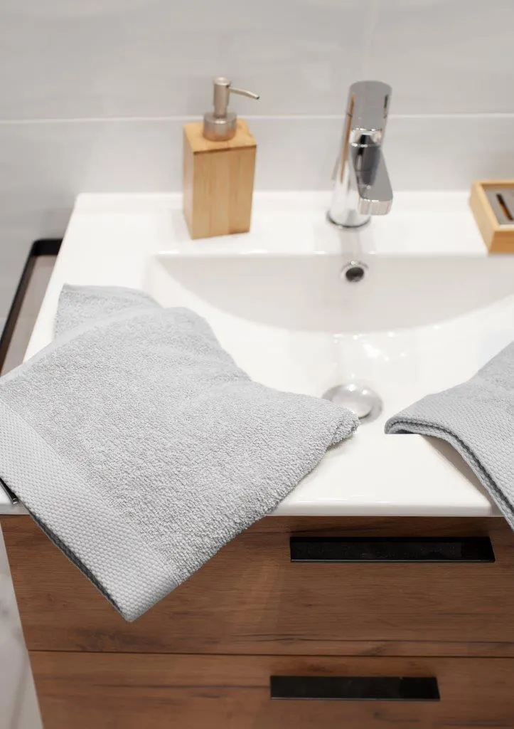 Ręcznik frotte MISTY 50x100 gramatura 450 jasnoszary - FARO_29462