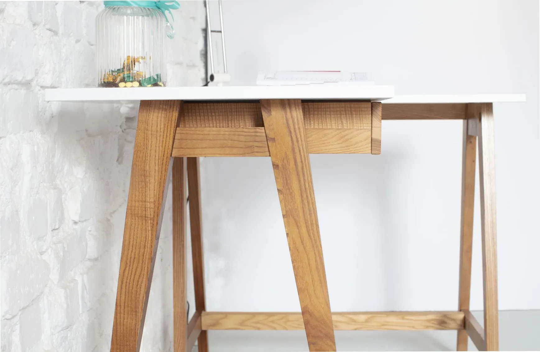 Biurko narożne z szufladą LUKA lewostronne 115x85 ciemnoszary blat/nogi kolor dąb - RGB_CDLUK16_OAK_L