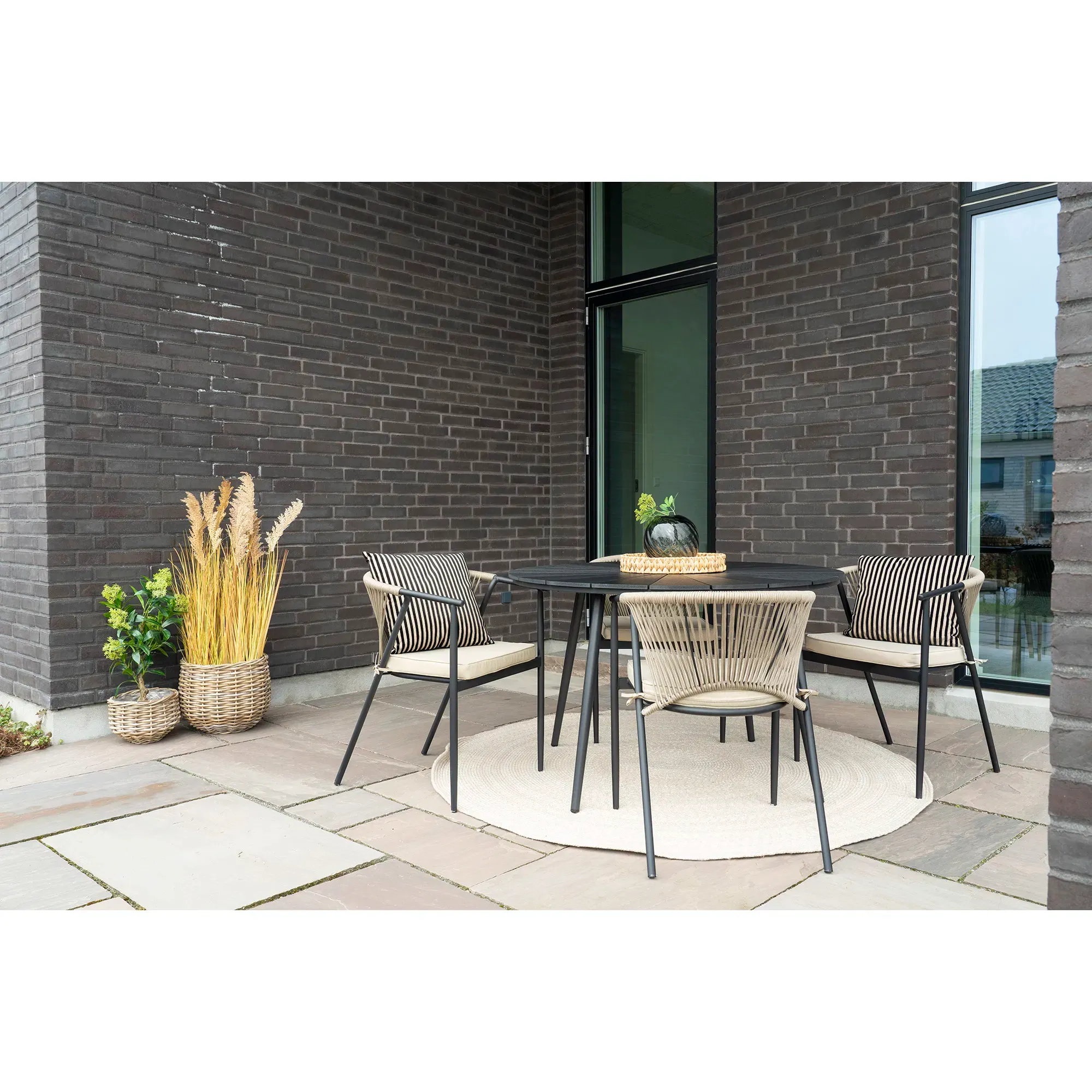 Stół tarasowy ATLANTA fi120 cm - efekt drewna, czarny - 7501115