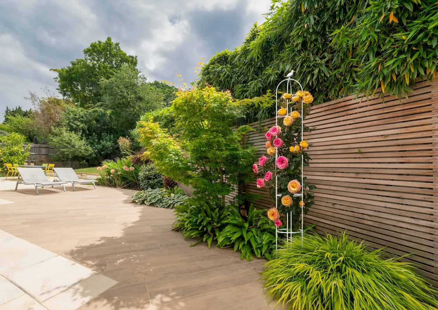 Metalowa pergola na róże CULTIVO 210 cm biała - FG006757