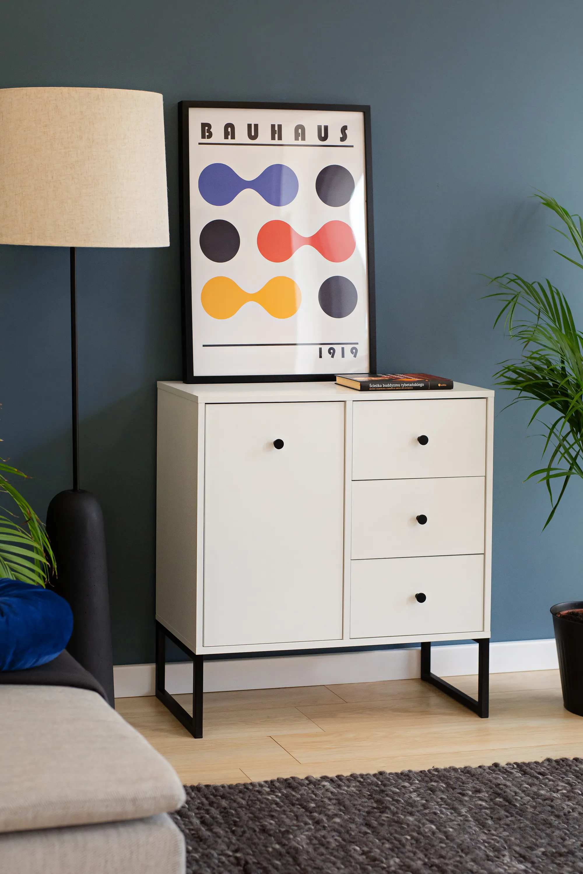 Komoda 1-drzwiowa z 3 szufladami LINEA kaszmirowa - INT_5003445