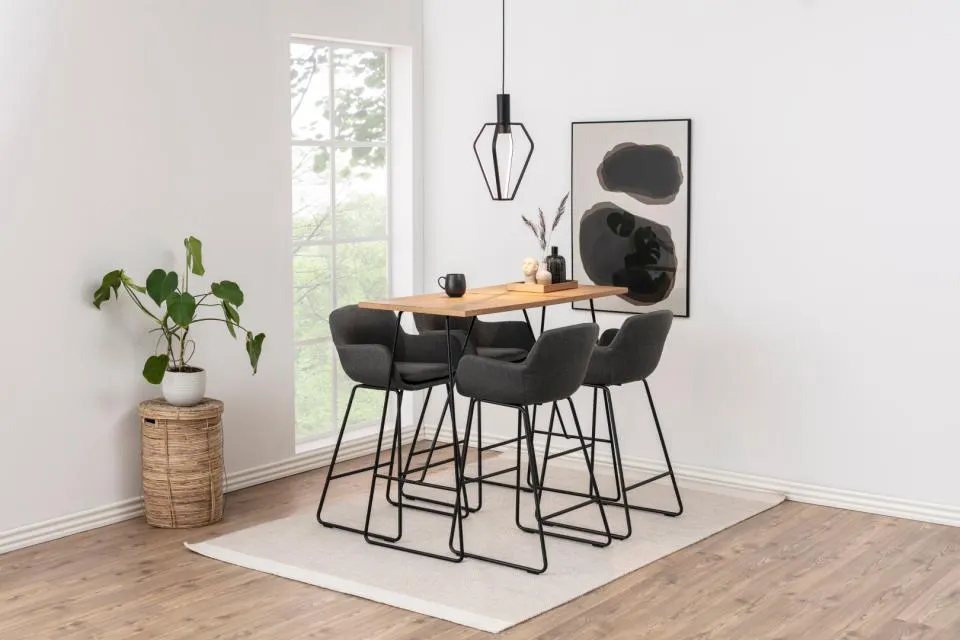 stół barowy, krzesła, drewniany blat, metalowe nogi, urządzanie wnętrz