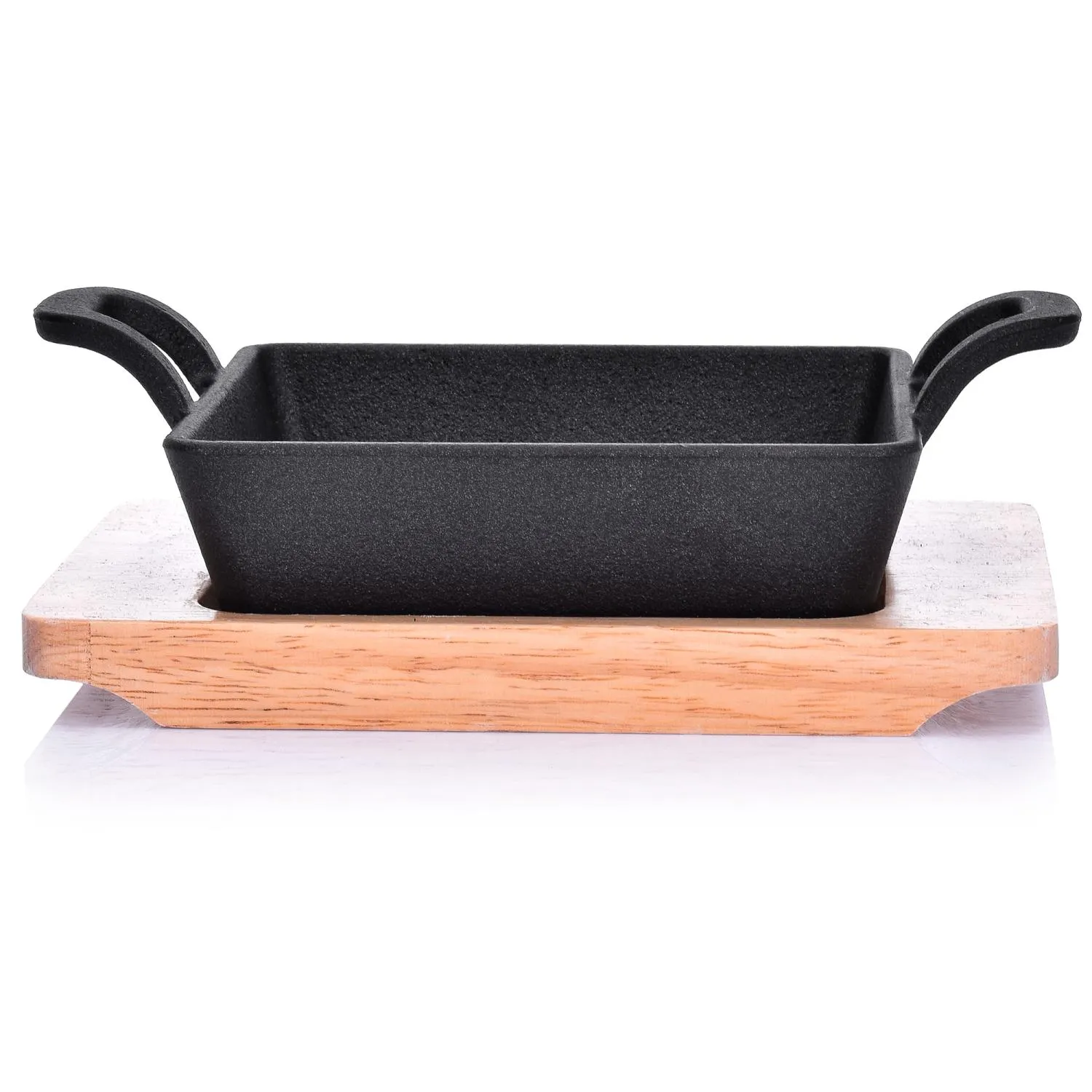 image ramekin, set do pieczenia, czarne, żeliwna patelnia, drewniana podstawa