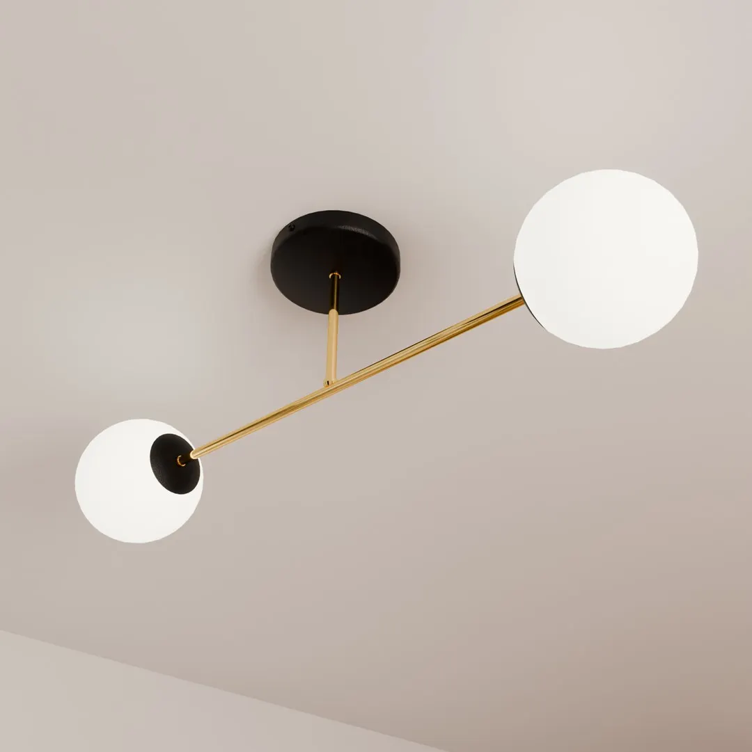 lampa sufitowa, kinkiet, metal, białe kule, nowoczesny design
