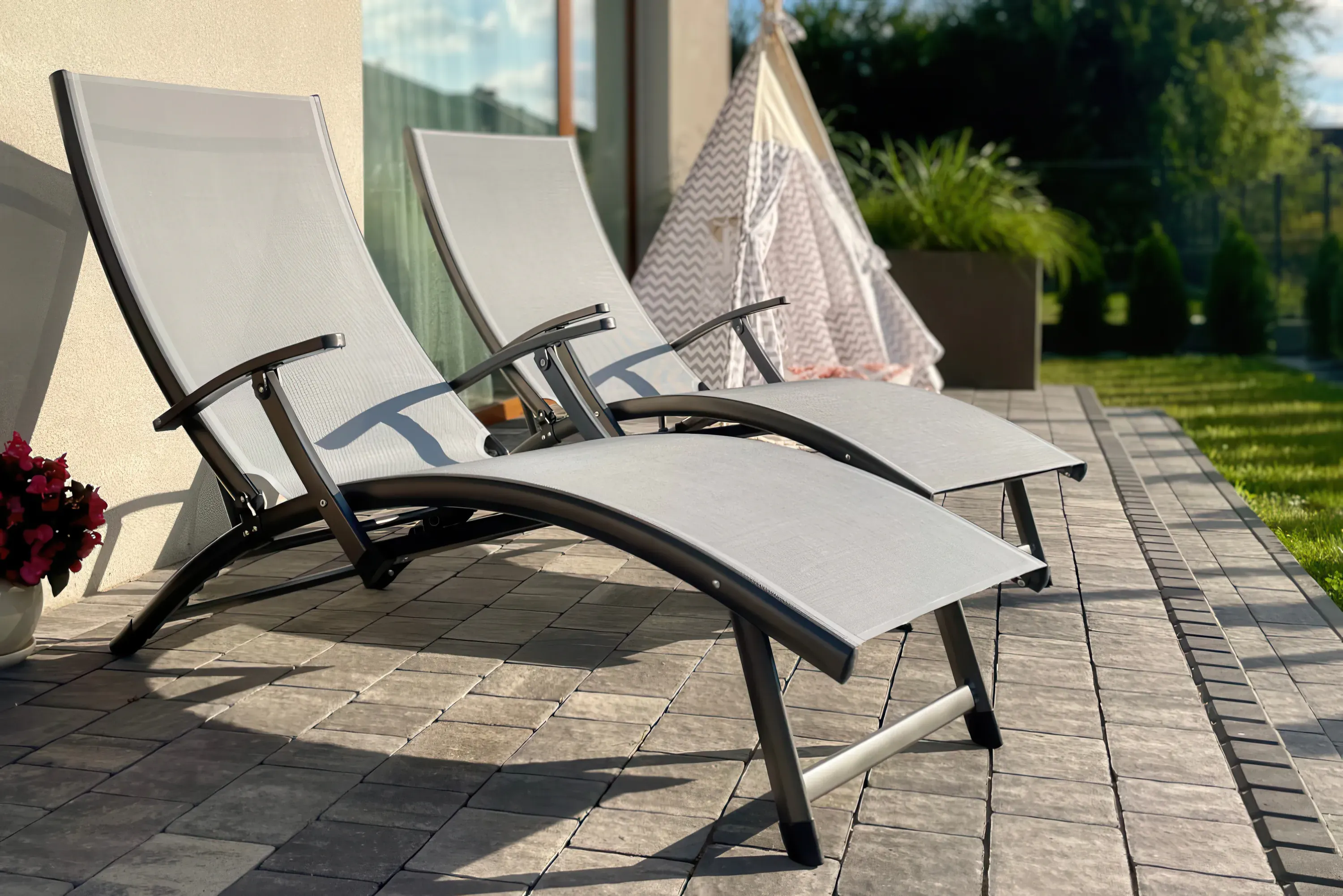 Leżak ogrodowy RELAX 175 cm szary - FG001029