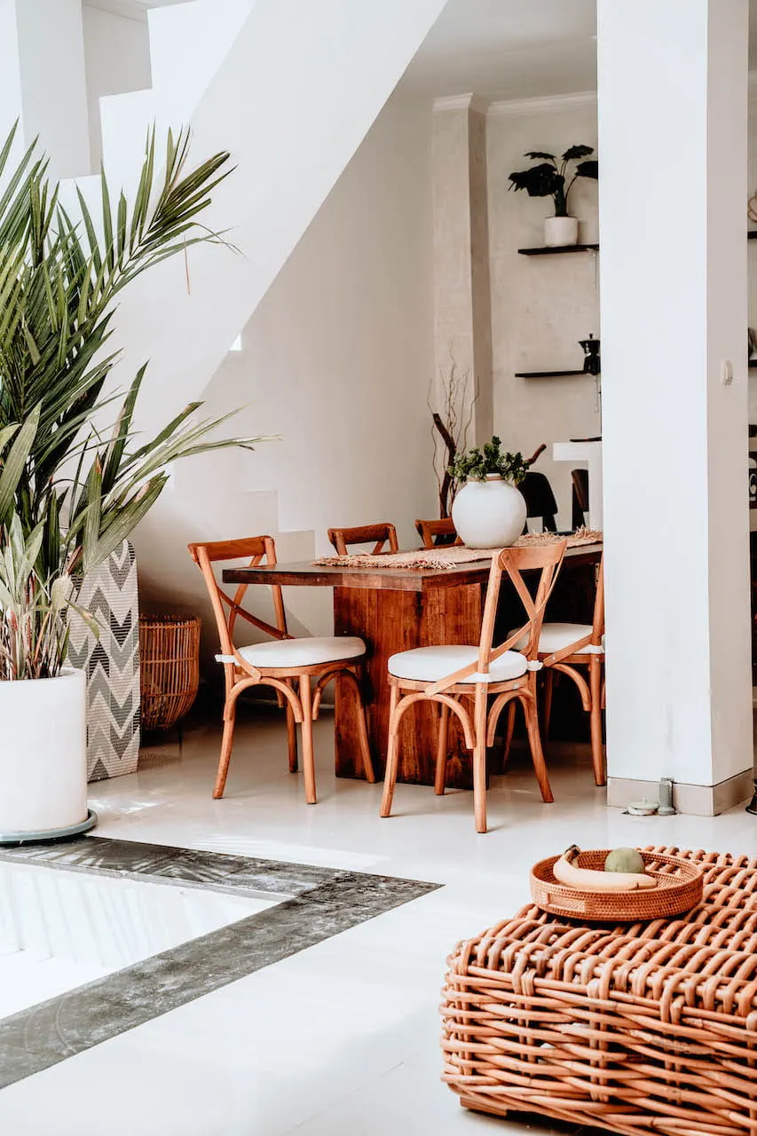 KRZESŁO TIKA DREWNO TEKOWE - MML2KTI