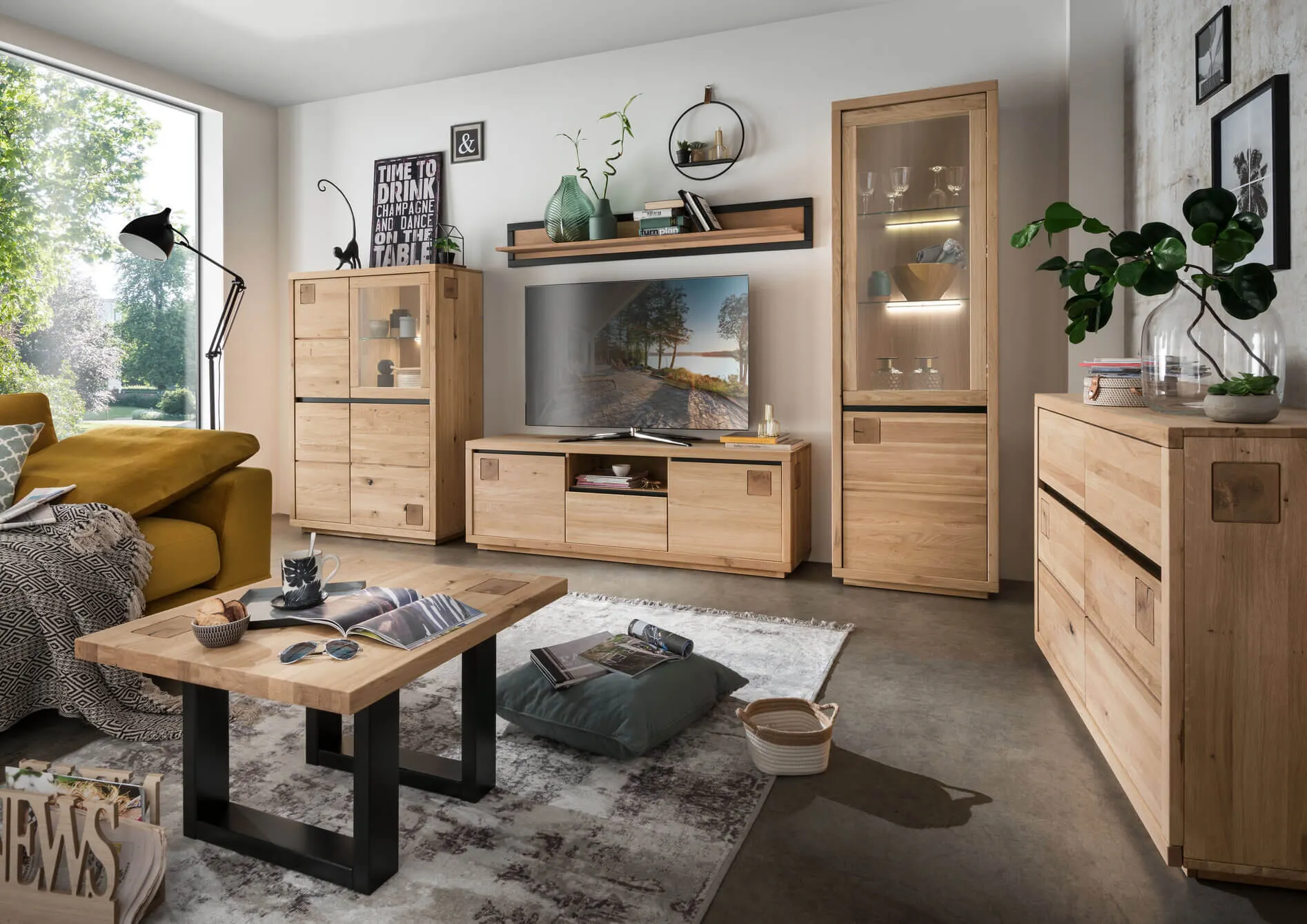 Stolik kawowy dębowy HALLOW 70x70 dąb olejowany, czarny - GK_1031591301