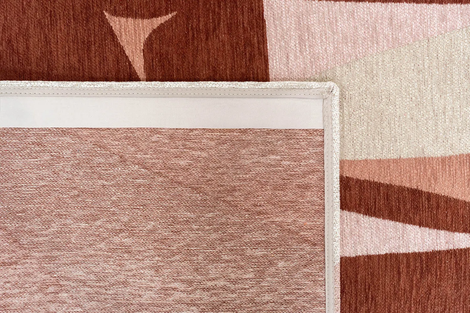 rugs, carpet, różowy dywan, dywan wzorzysty, tekstylia