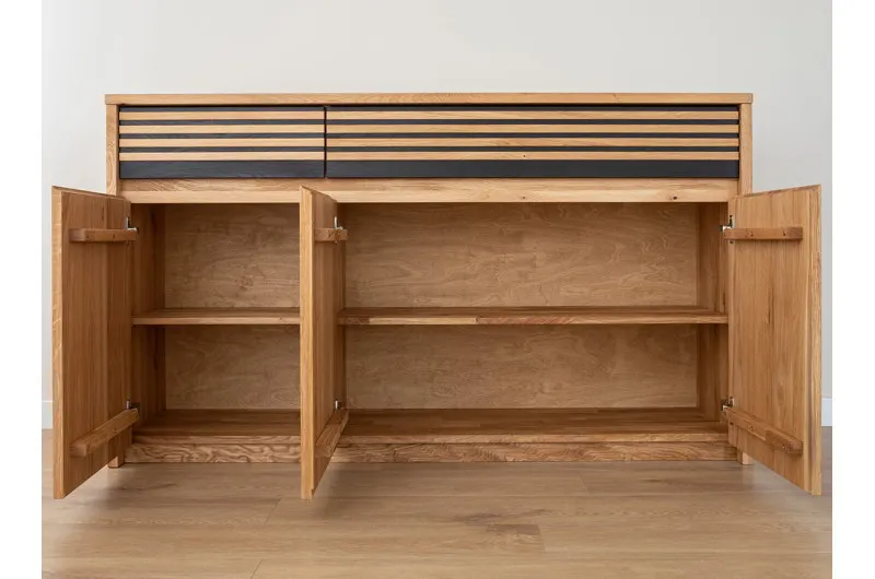 Komoda dębowa 3-drzwiowa z szufladami RAVELLO, Dąb olejowany - ZIRAVK01