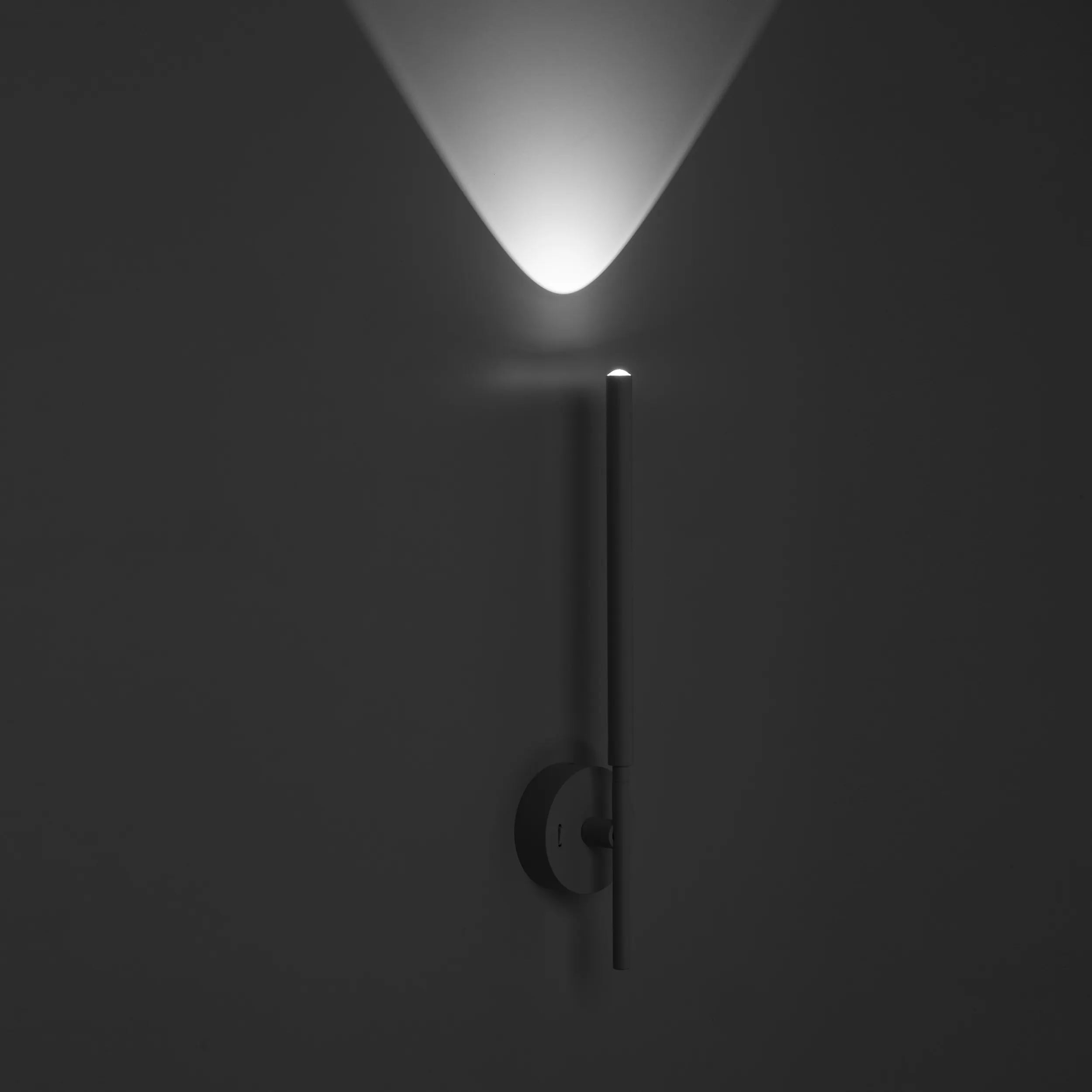 Kinkiet FOCUS LED biały regulowany z dwoma punktami światła z włącznikami 46x8cm - TK_5396