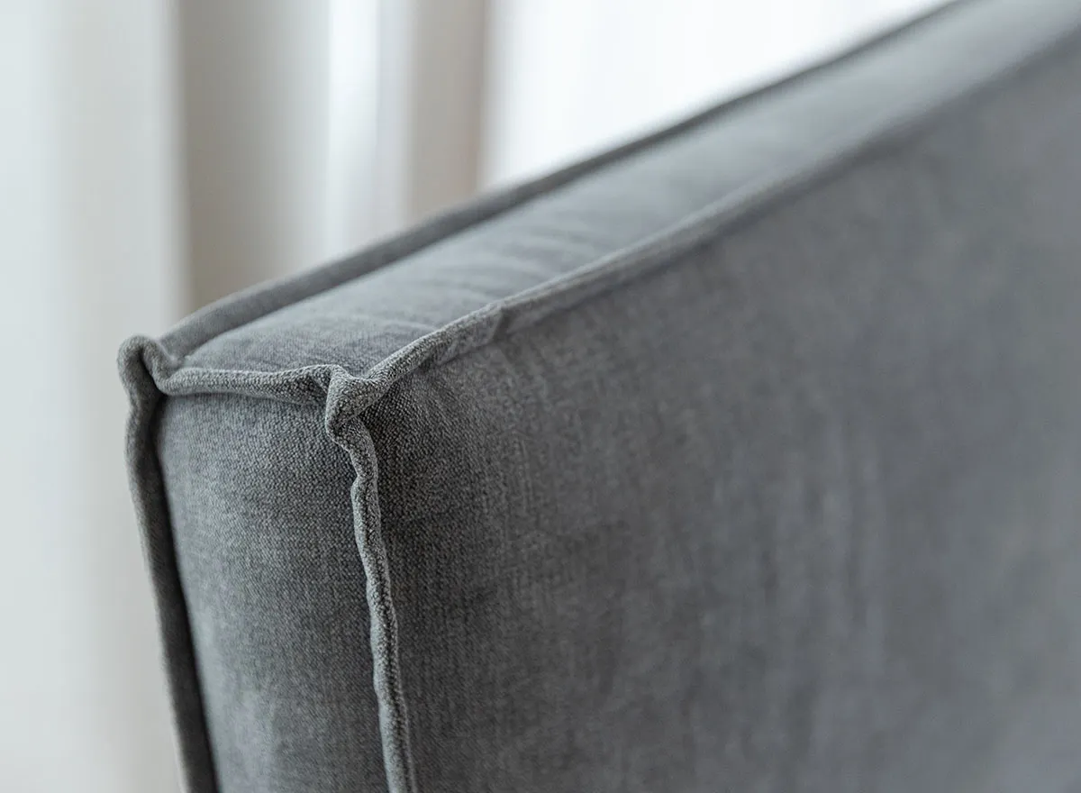 Łóżko dębowe z tapicerowanym zagłówkiem TODI Dębowy Sen 160x200 dąb olejowany szary - ZITOD_160