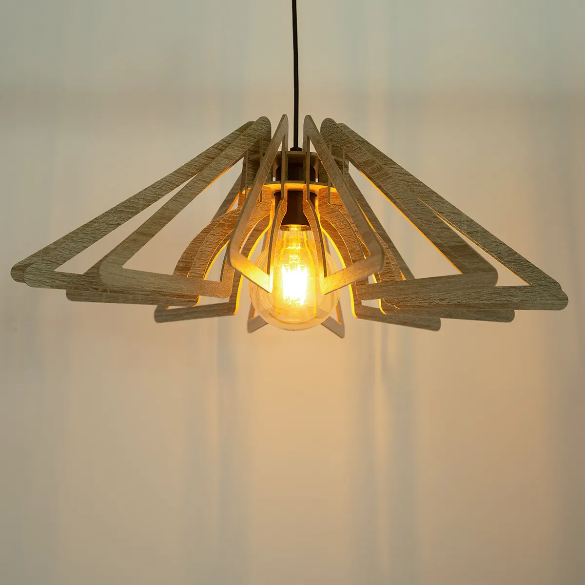 Lampa wisząca SPRING M efekt drewna - SI_40955