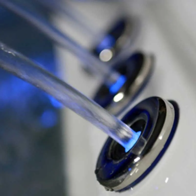 Jacuzzi ogrodowe 5-os. z hydromasażem SPA-561 210x210 cm biały/antracyt - HS_SPA561-2700