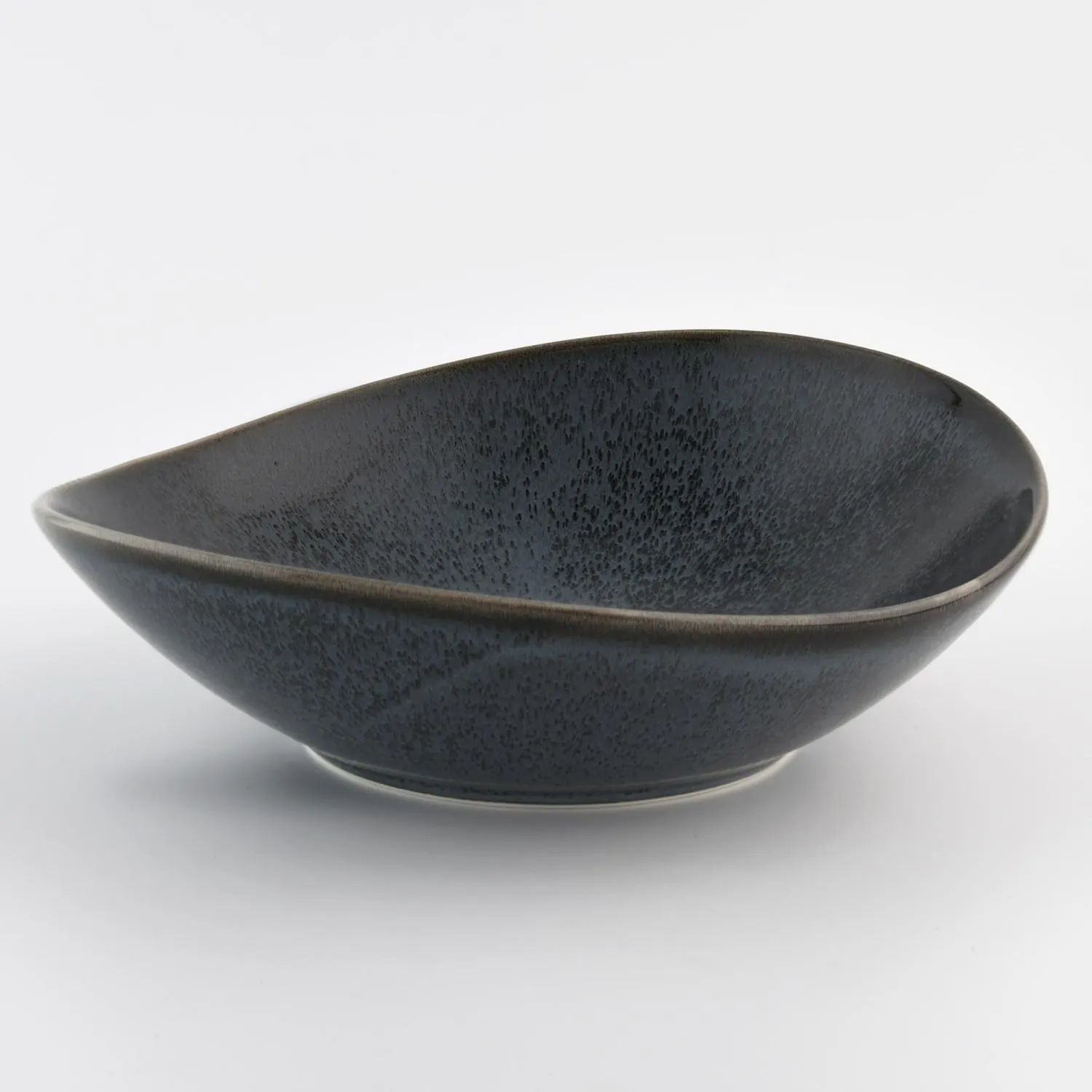 image miska, miska ceramiczna, czarna miska, bowl, ceramiczny
