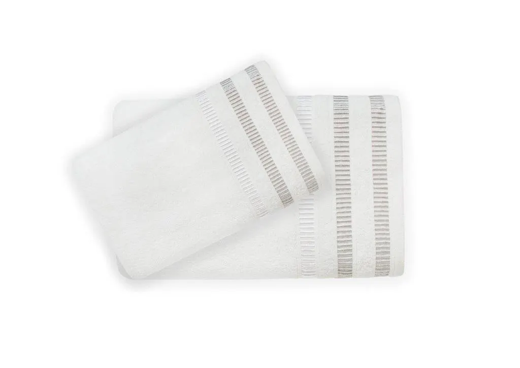 Ręcznik frotte SAGITTA 70x140 gramatura 500 złamana biel - FARO_23013