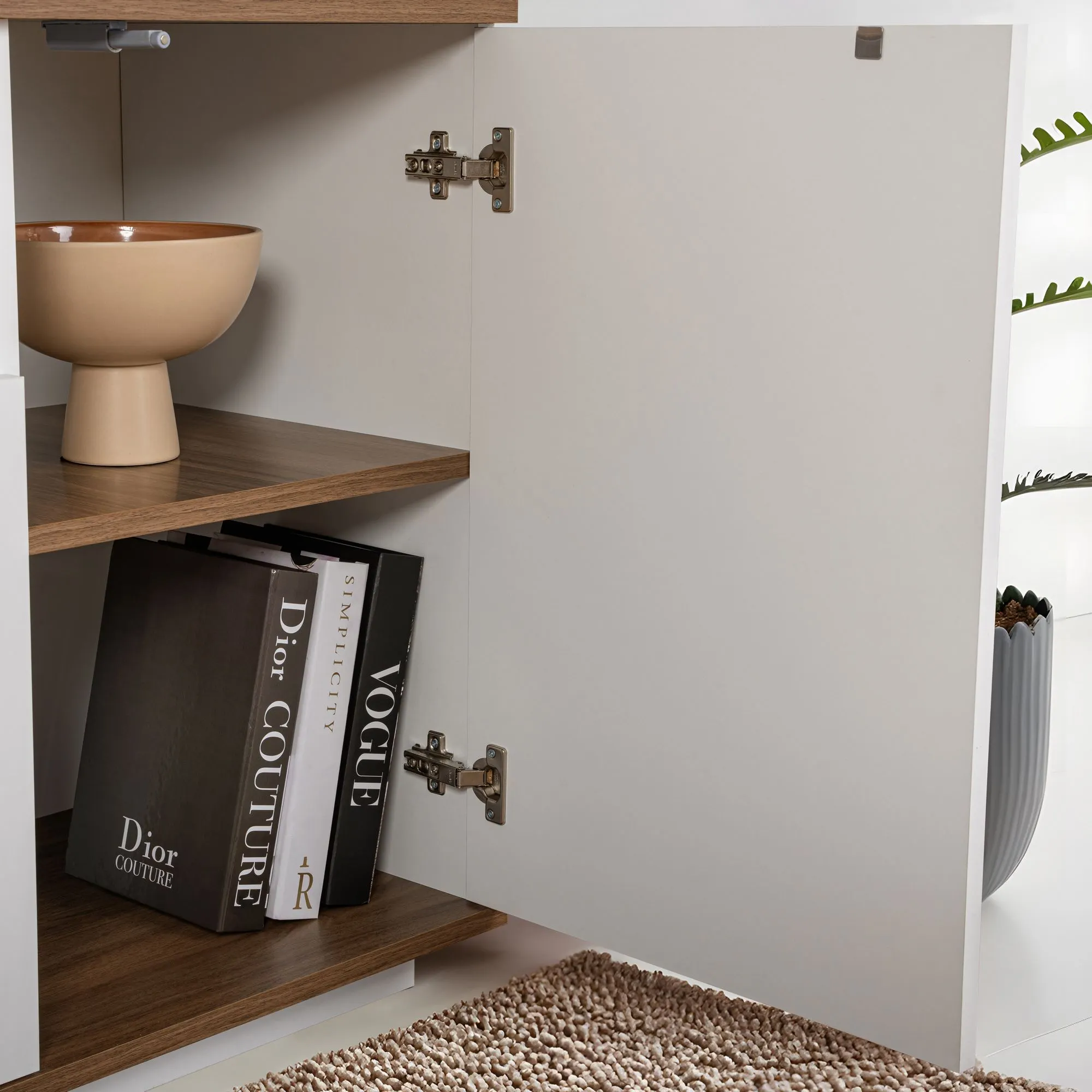 Komoda 4-drzwiowa z wnęką ARISTA 180 cm biały orzech - ASI_353NRD1205