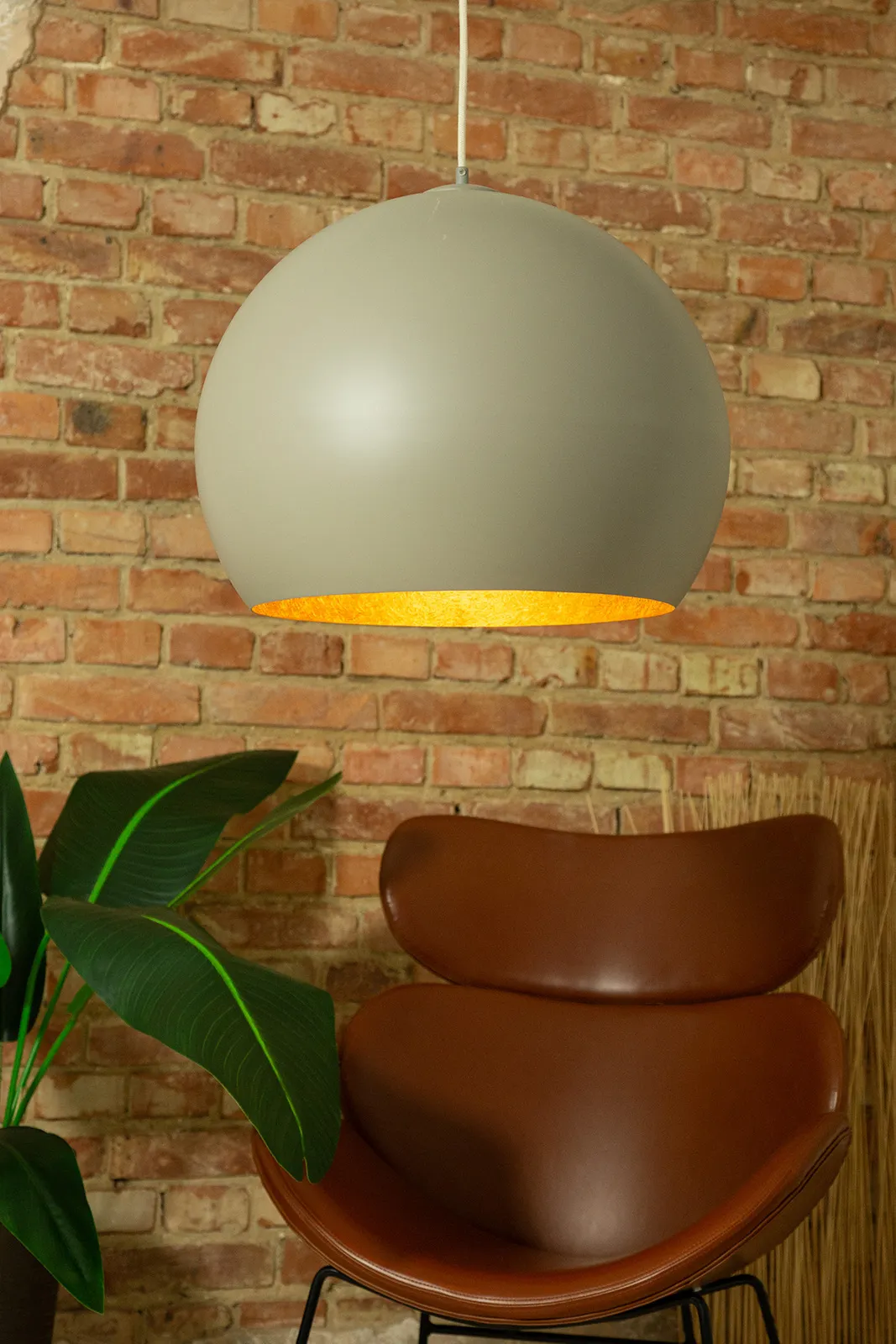Lampa wisząca MARGO taupe/złota Lampa wisząca MARGO taupe/złota