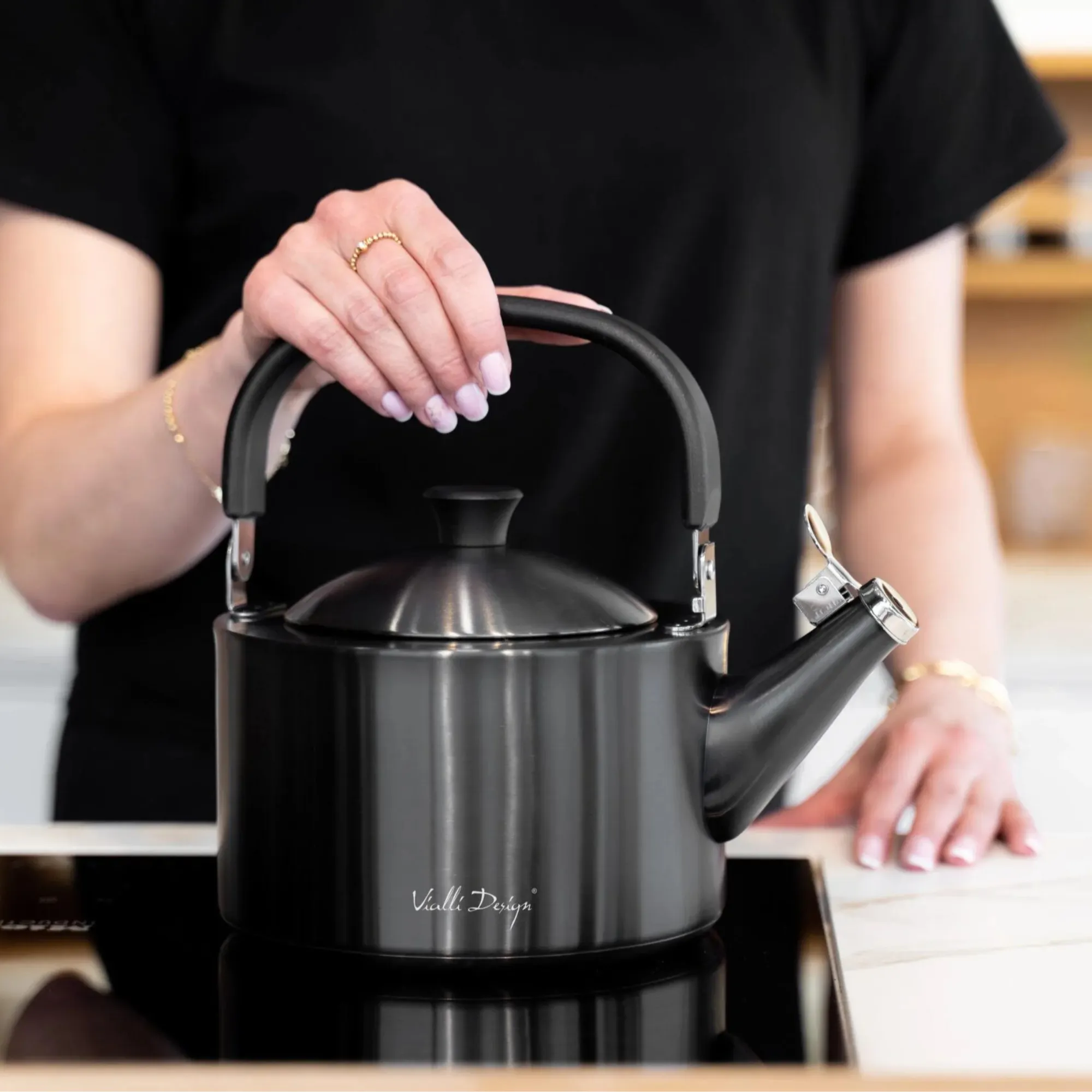 image czajnik, stalowy, czarny, kuchenni, design