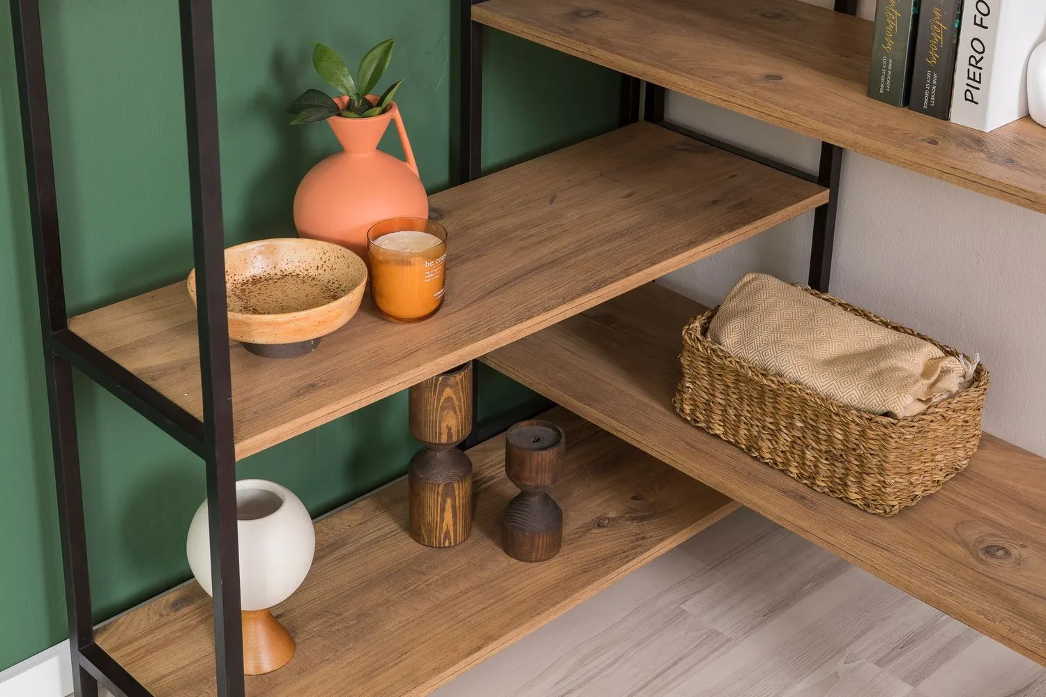 Regał narożny otwarty EDRA RAFIX 94x177 cm sosna atlantycka czarny - ASI_863SPH5130