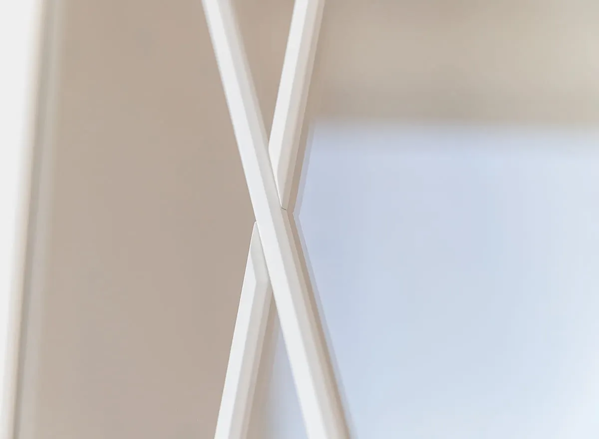 Witryna MARONE ELITE 4-drzwiowa z szufladą - biały, złocisty - PLMEL02