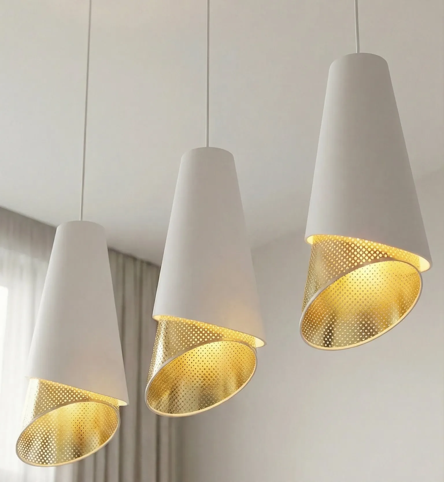 Lampa wisząca z perforowanym kloszem MODA 3 złoty biały - 1618/3