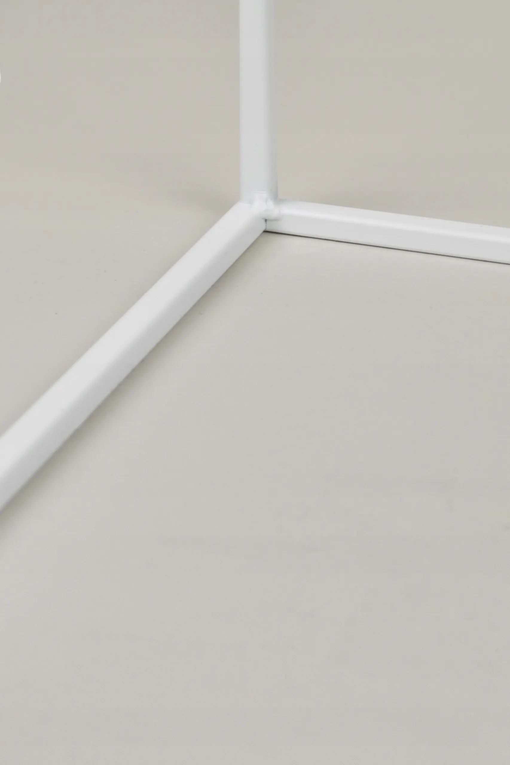 Kwietnik stojący metalowy LILLE S biały - LD_TZ000166