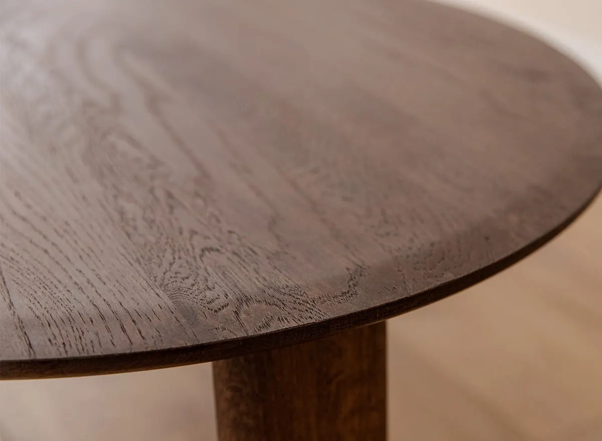 Stolik okrągły dębowy MONTI 71 cm - tabacco - PRHMON71T