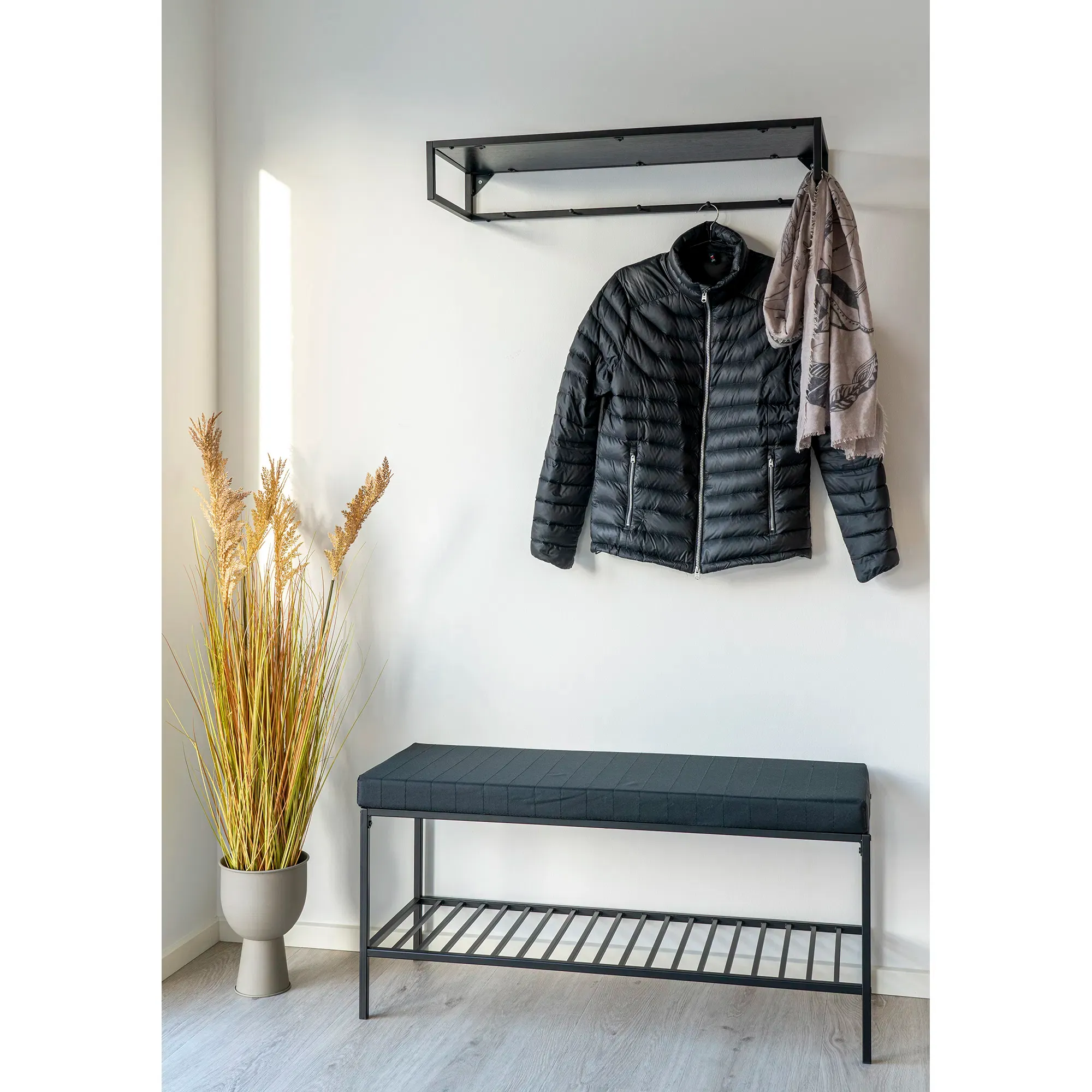 Ławka z siedziskiem VITA Czarny - 1401250