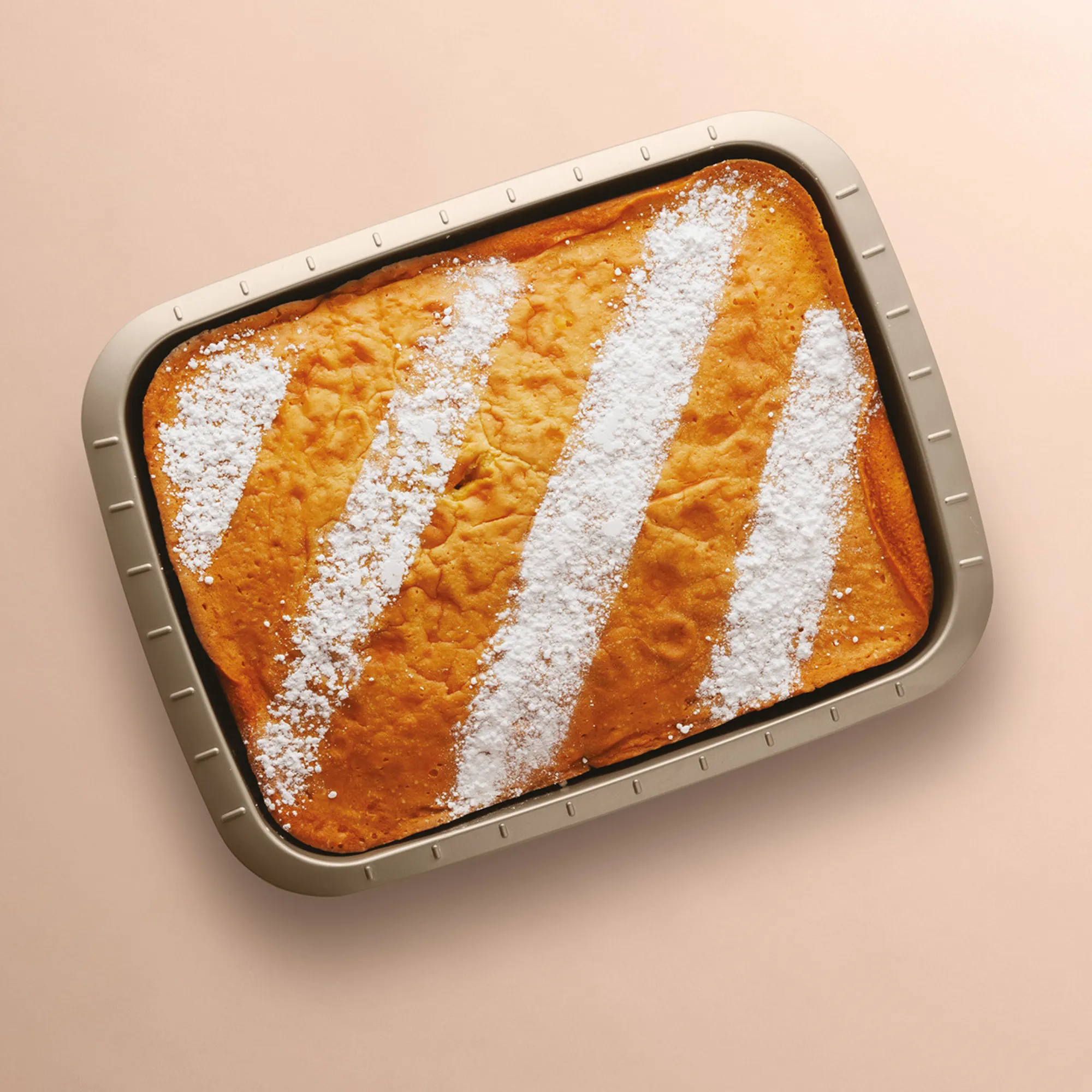 image ciasto, mak, tort, blacha, posypka cukrowa