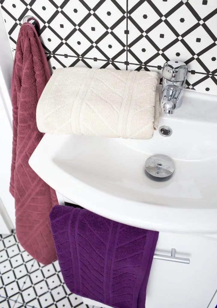 Ręcznik frotte RELIEF 30x50 gramatura 500 różowy - FARO_30228