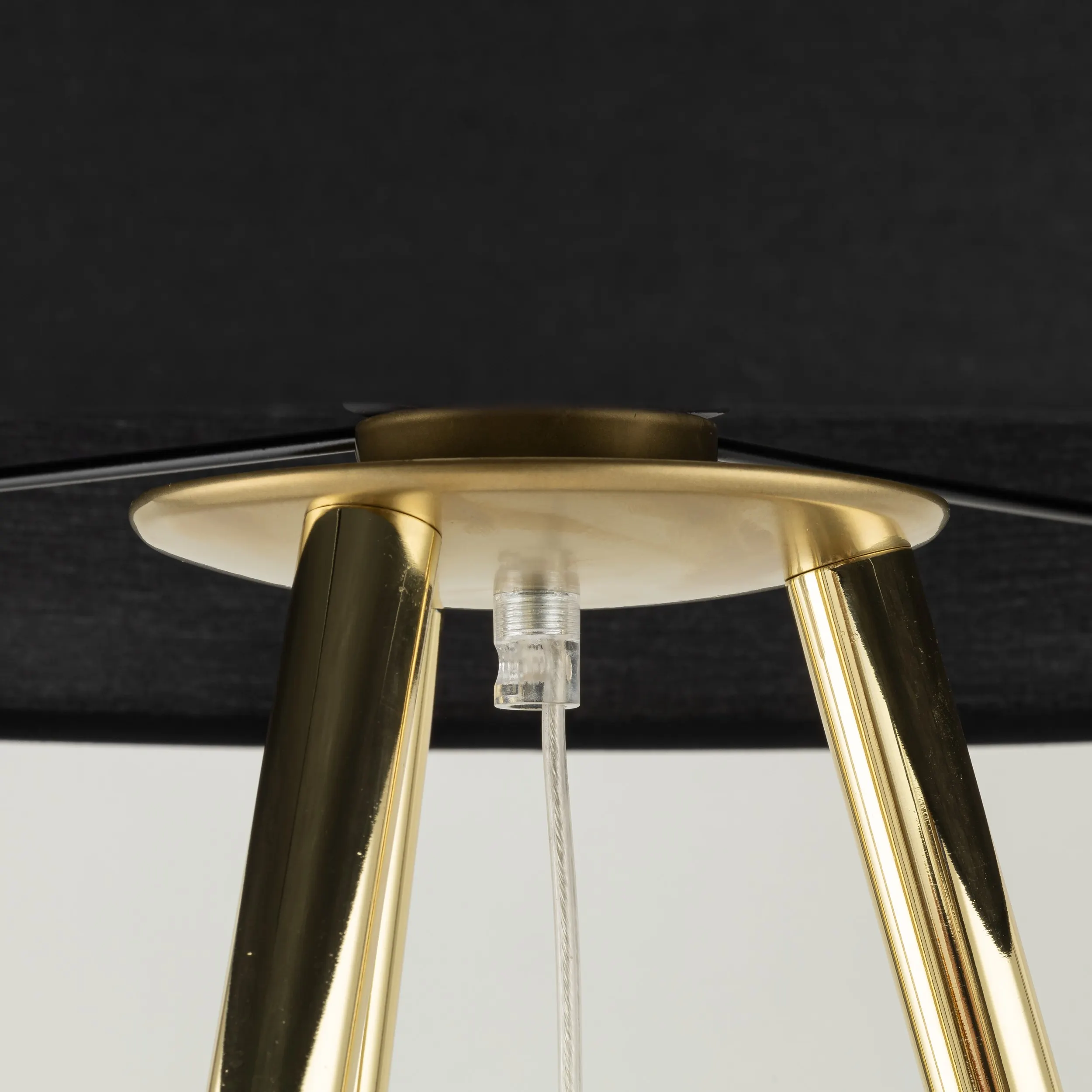 Lampa podłogowa UMBERTO złota metalowa podstawa z czarnym abażurem z tkaniny 155x50cm - TK_6635